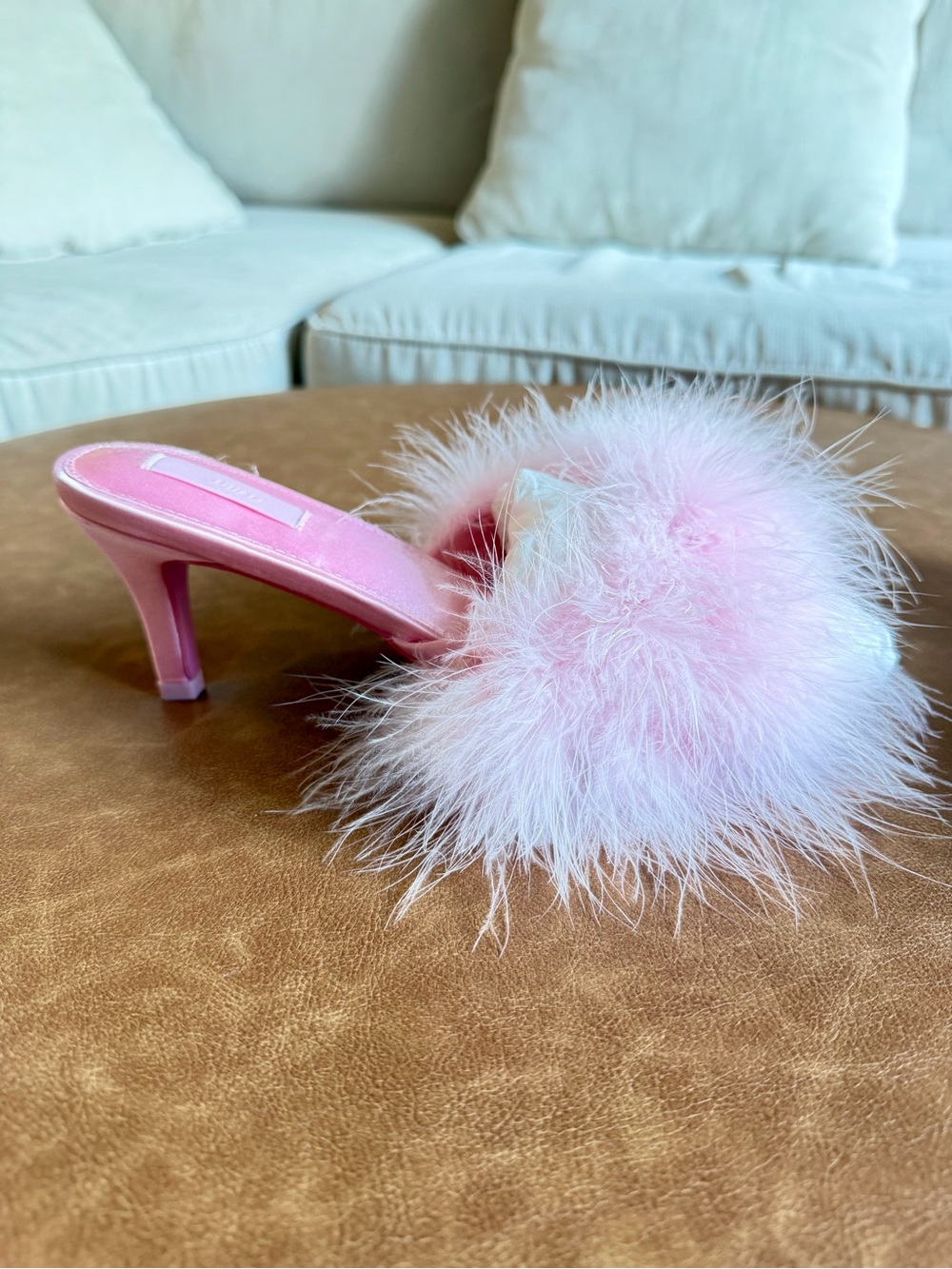 SKIMS Feather Kitten Heel Cherry Blossom - Picture 9 of 12